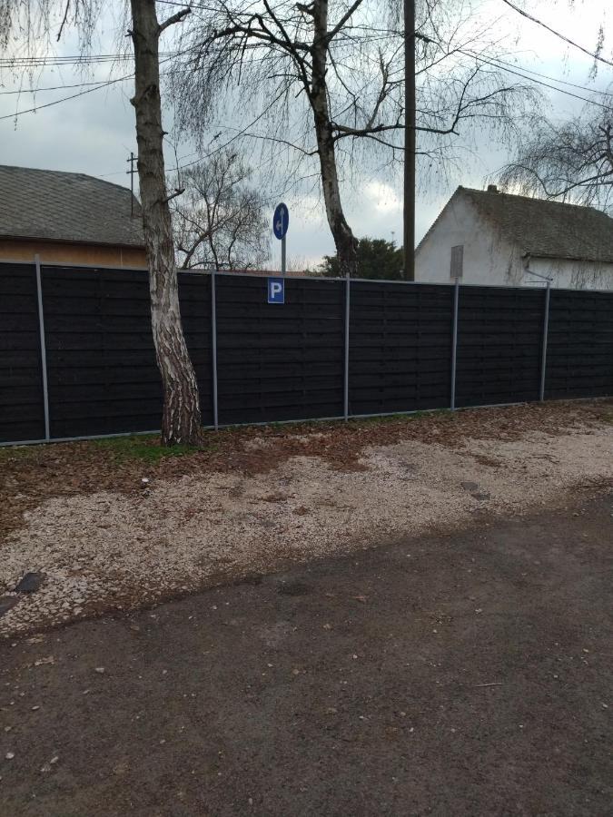 Valentin Apartman Makó Eksteriør billede